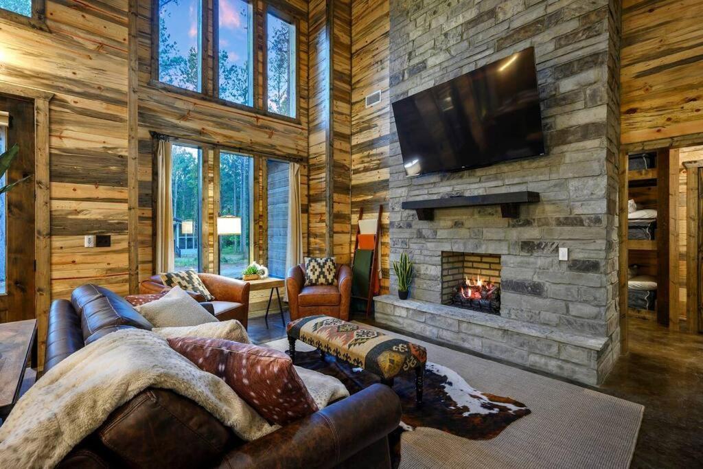 Ember Skye Cabin - 2 Bdr & Bunk Nook/2.5 Bath Broken Bow Esterno foto