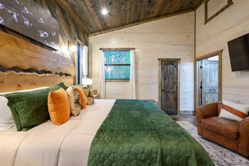 Ember Skye Cabin - 2 Bdr & Bunk Nook/2.5 Bath Broken Bow Esterno foto