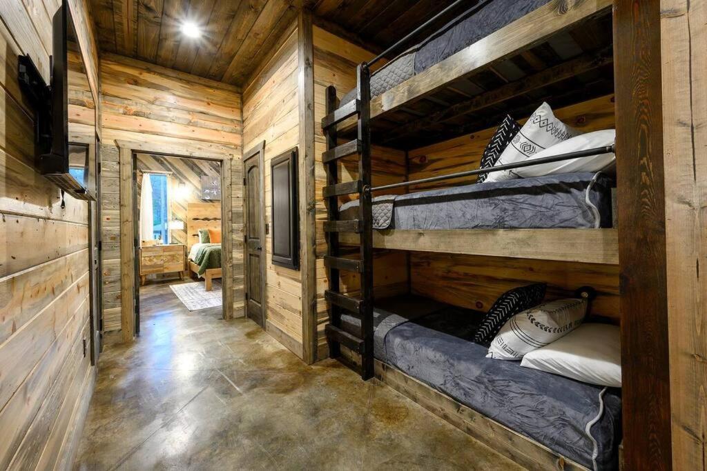 Ember Skye Cabin - 2 Bdr & Bunk Nook/2.5 Bath Broken Bow Esterno foto